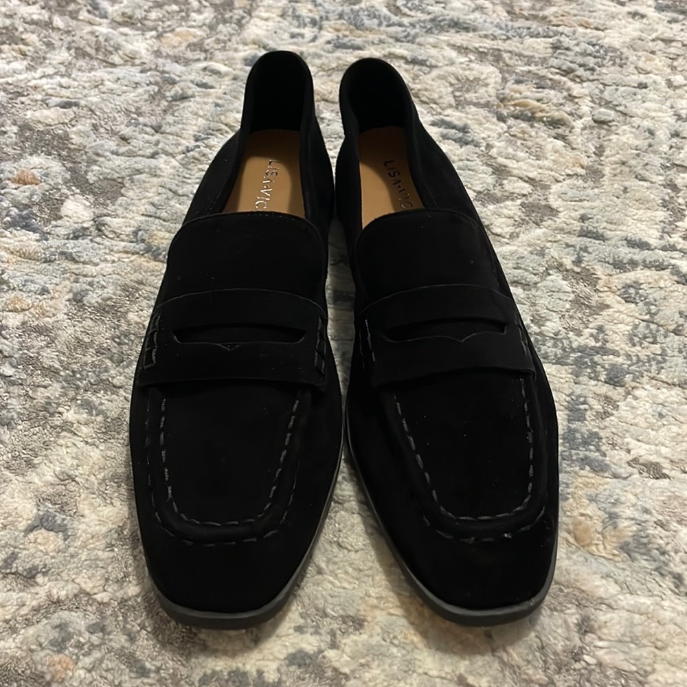 Lisa Vicky Black Suede Loafers